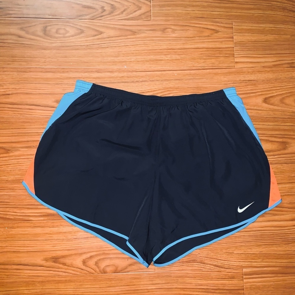 New Womens Nike Dri-Fit Shorts Size 1X